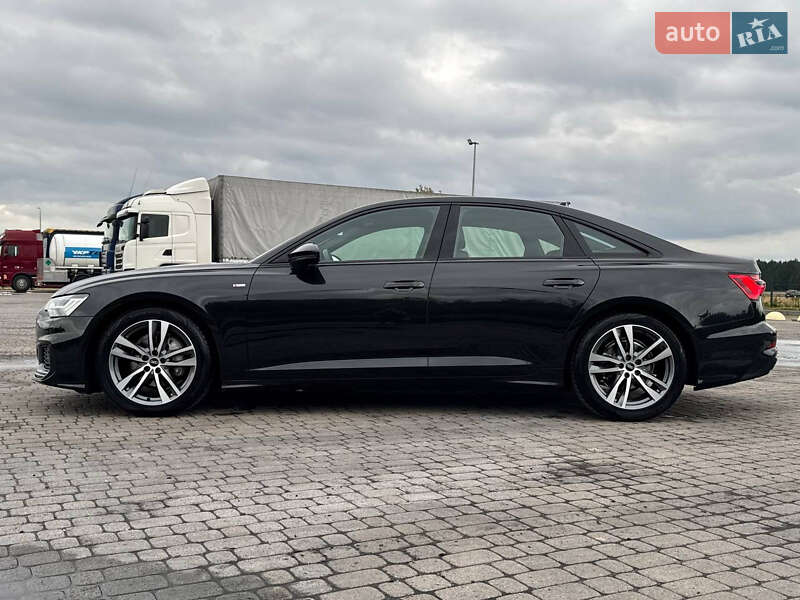 Седан Audi A6 2021 в Радивиліві