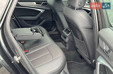Седан Audi A6 2021 в 