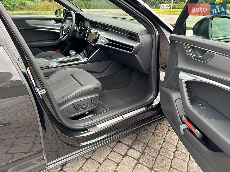 Седан Audi A6 2021 в Радивиліві