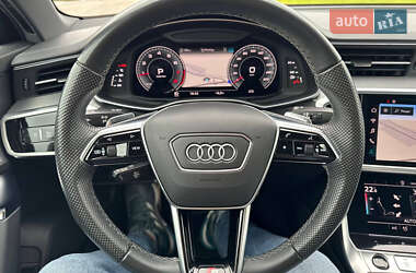 Седан Audi A6 2021 в 