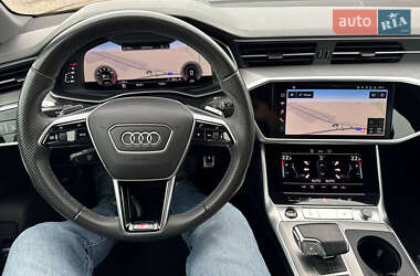 Седан Audi A6 2021 в 