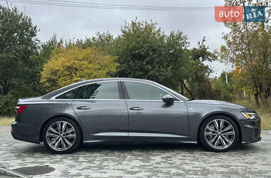 Седан Audi A6 2019 в 