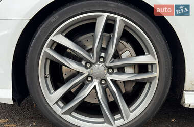 Седан Audi A6 2014 в 