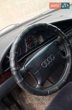 Седан Audi A6 1995 в 