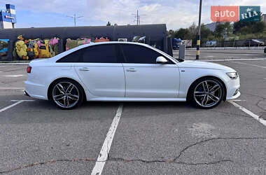 Седан Audi A6 2015 в Киеве
