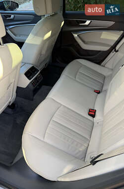 Універсал Audi A6 2021 в 