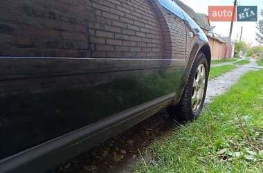 Седан Audi A6 2001 в 