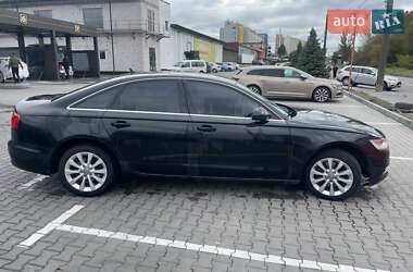 Седан Audi A6 2012 в 