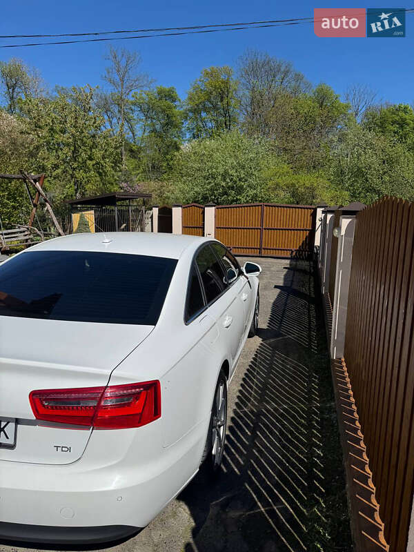 Седан Audi A6 2012 в Львове