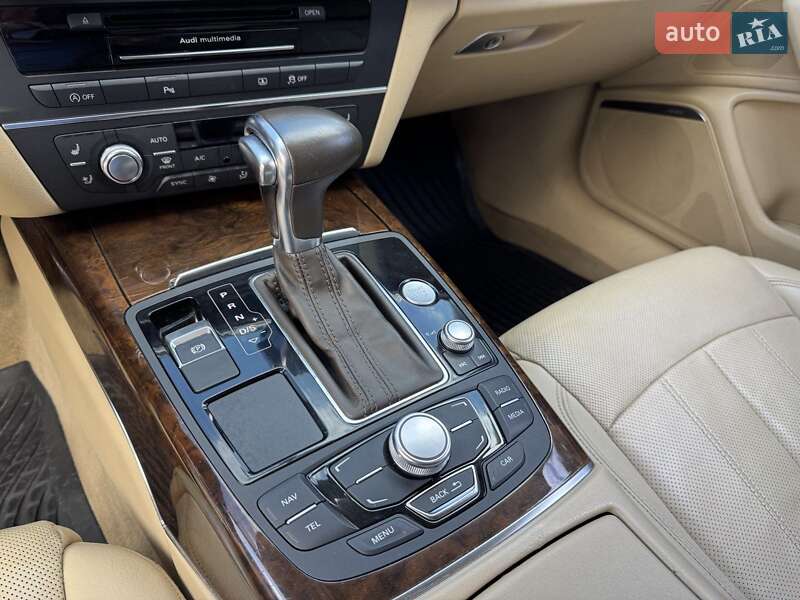 Седан Audi A6 2014 в Запоріжжі