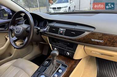 Седан Audi A6 2014 в 