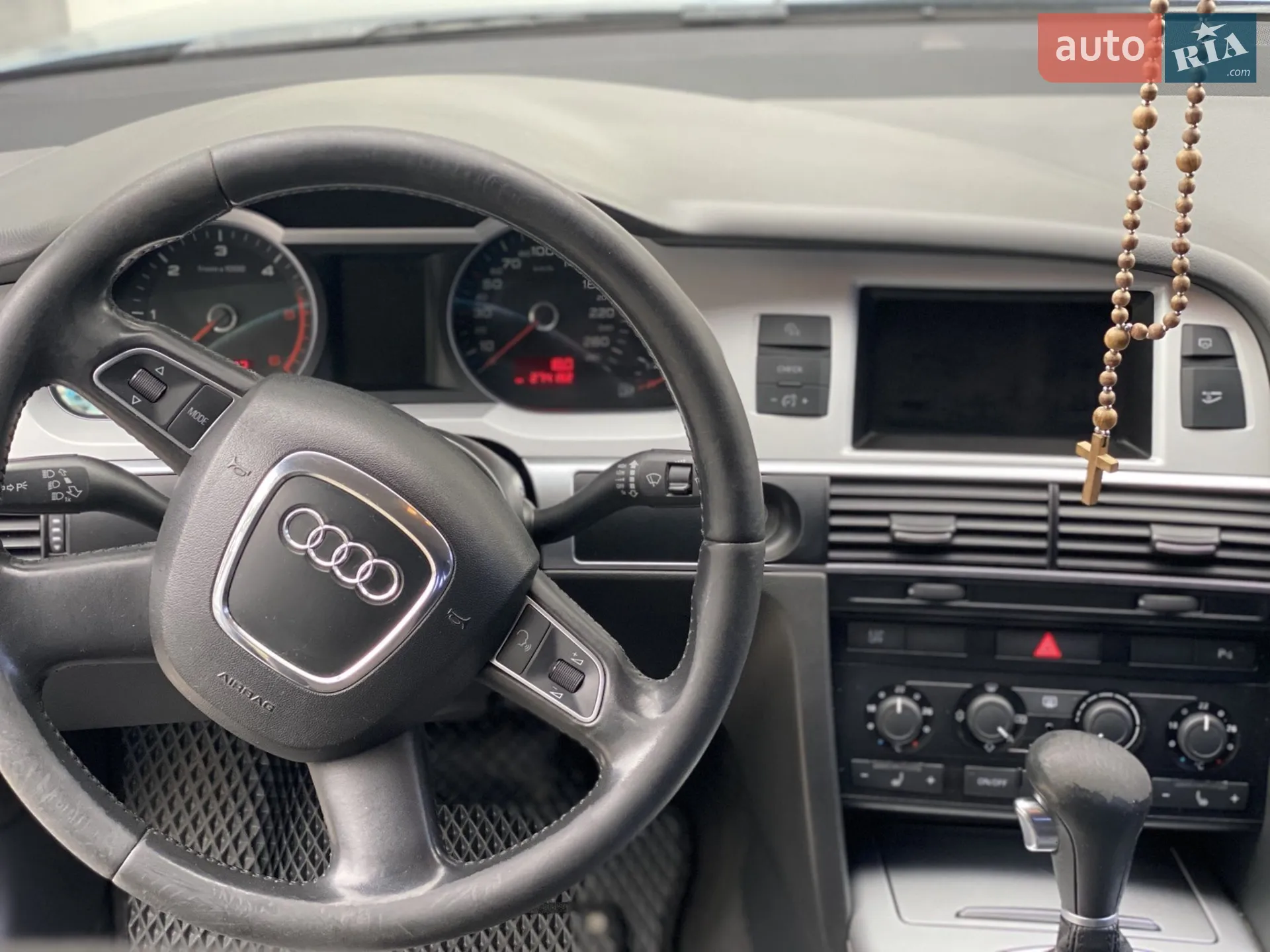2010 Audi A6 - мініатюра 2