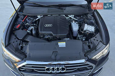 Седан Audi A6 2023 в 