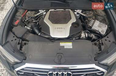 Седан Audi A6 2019 в 