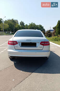 Седан Audi A6 2010 в 