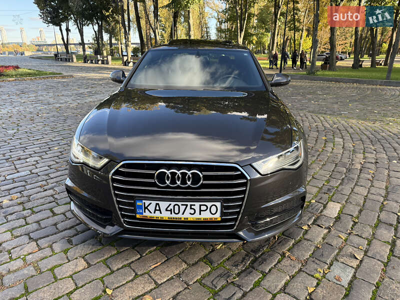 Седан Audi A6 2016 в Киеве
