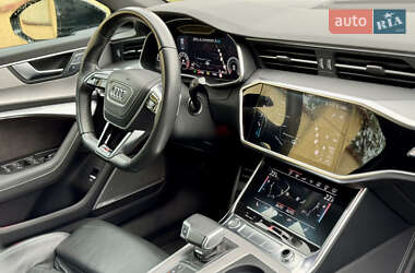 Седан Audi A6 2019 в 
