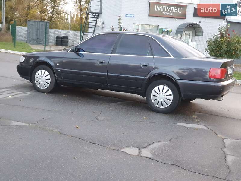Седан Audi A6 1995 в Кременчуці