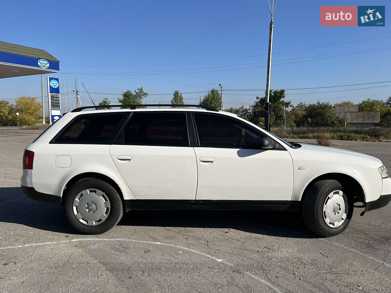Універсал Audi A6 2000 в Дніпрі