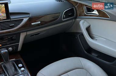 Седан Audi A6 2015 в 