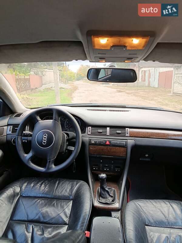 Седан Audi A6 2004 в Підгородному