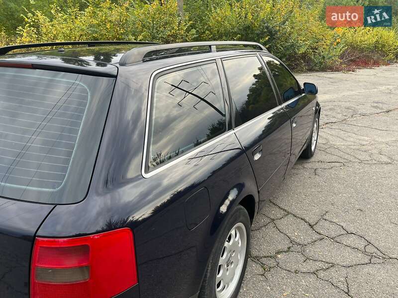 Універсал Audi A6 2000 в Умані