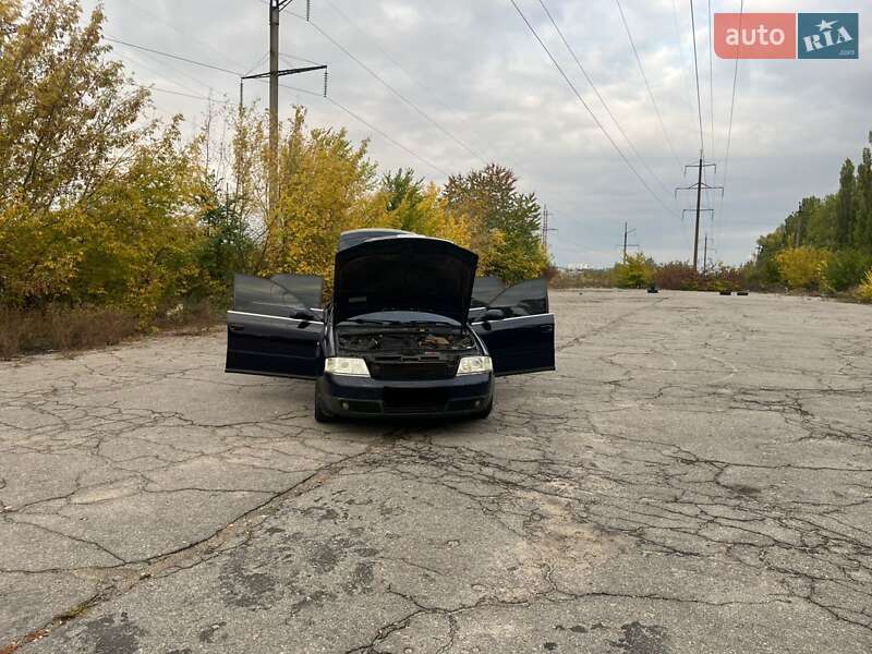 Універсал Audi A6 2000 в Умані