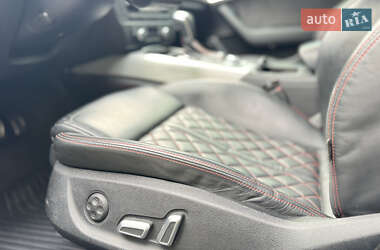 Седан Audi A6 2017 в 