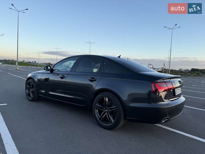 Седан Audi A6 2012 в Львове