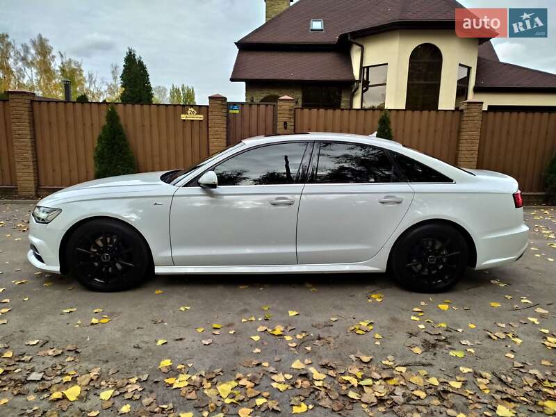 Седан Audi A6 2015 в Киеве