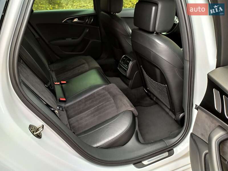 Седан Audi A6 2015 в Киеве