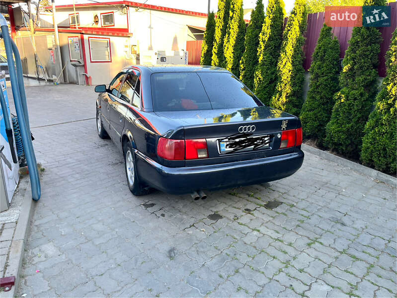 Седан Audi A6 1995 в Львове