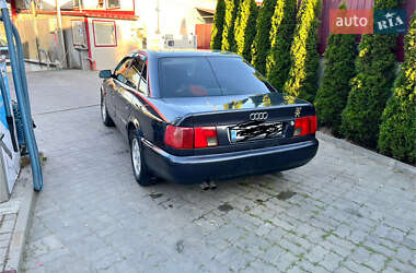 Седан Audi A6 1995 в 