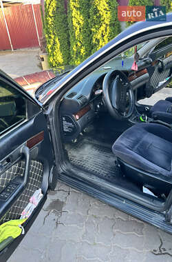 Седан Audi A6 1995 в 