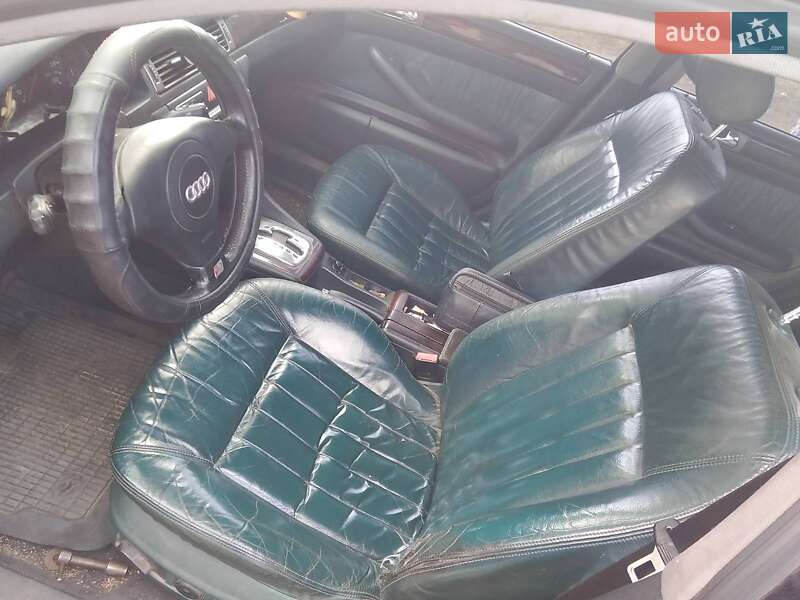 Седан Audi A6 1998 в Черкассах