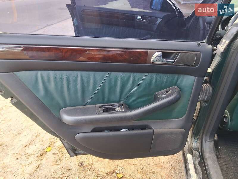 Седан Audi A6 1998 в Черкассах
