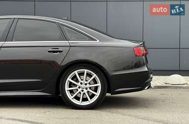 Седан Audi A6 2016 в 