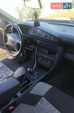 Седан Audi A6 1997 в  фото 14 Седан Audi A6 1997 в