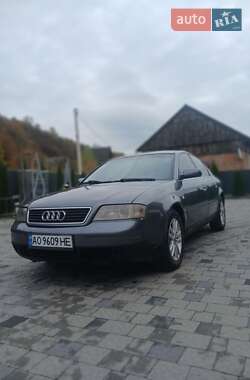 Седан Audi A6 2002 в 