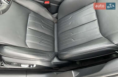 Универсал Audi A6 2019 в 