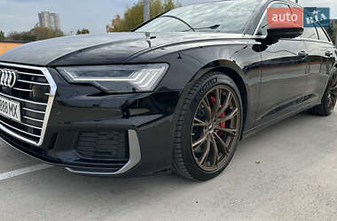 Универсал Audi A6 2019 в 