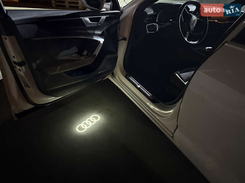 Седан Audi A6 2018 в Сумах