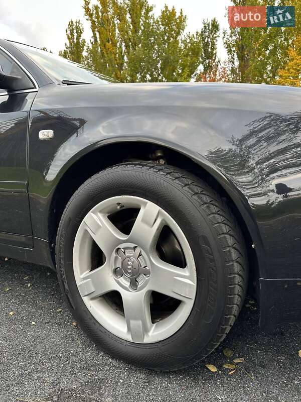 Универсал Audi A6 2003 в Звенигородке