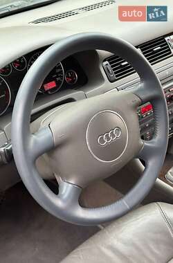 Универсал Audi A6 2003 в 