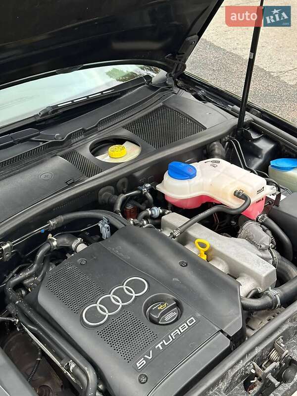 Универсал Audi A6 2003 в Звенигородке
