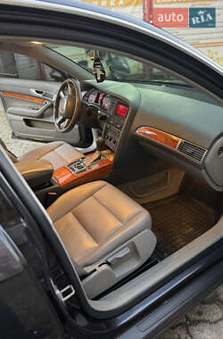 Седан Audi A6 2004 в  фото 15 Седан Audi A6 2004 в