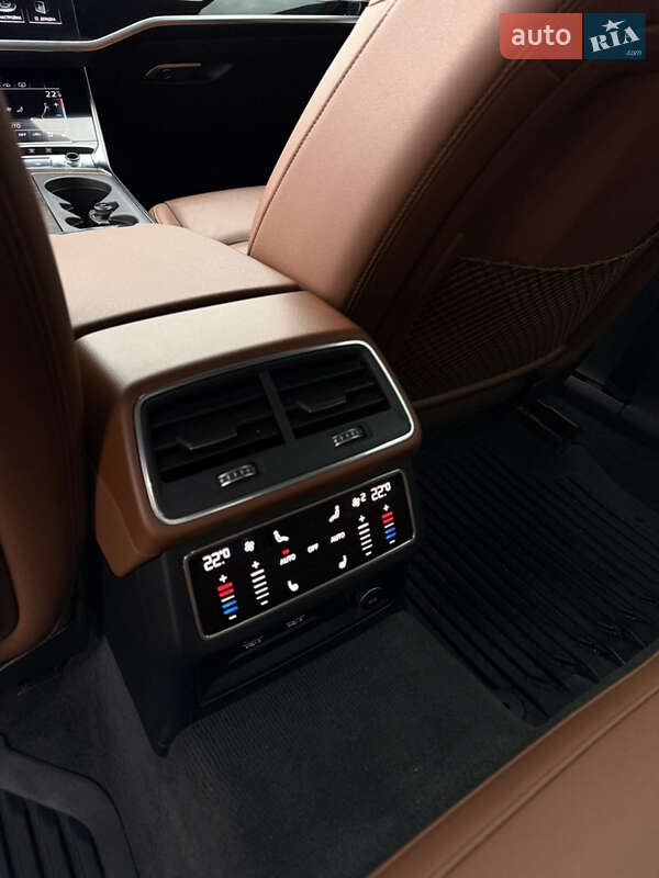 Седан Audi A6 2020 в Днепре