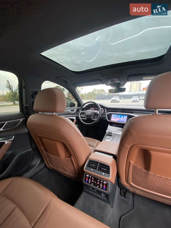 Седан Audi A6 2022 в Києві