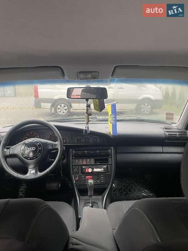 Седан Audi A6 1997 в Костопілі