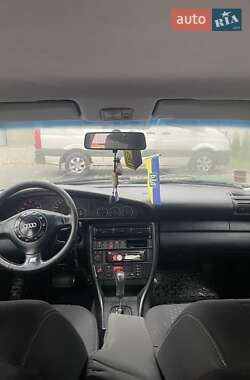 Седан Audi A6 1997 в 